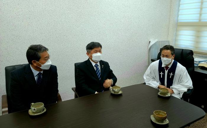 서동용의원, 김순호군수 구례중앙교회 총전도주일예배 참석