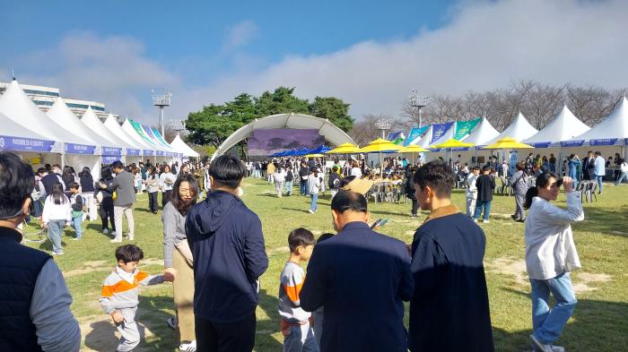 구례문화원, 구례의 ‘의(義)’ 정신 담은 '체험부스'로 큰 호응 기사 이미지